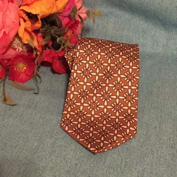 Vera Bradley Silk Patterned Tie - Picture 2 of 6